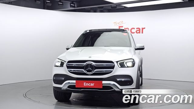 Mercedes-Benz GLE-Class GLE300d 4MATIC