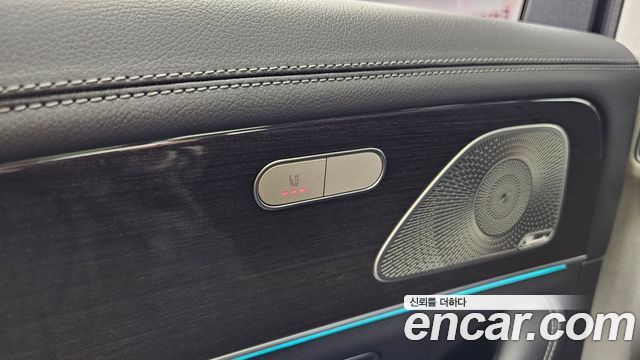 Mercedes-Benz GLE-Class GLE300d 4MATIC