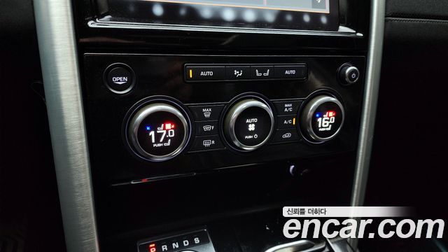 Land Rover Discovery 3.0 SD6 HSE