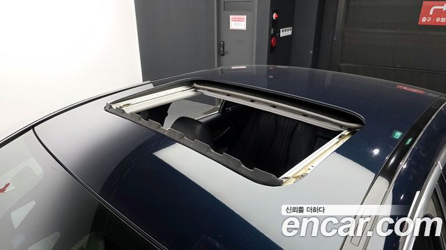 Mercedes-Benz E-Class W213 E220d 4MATIC Exclusive