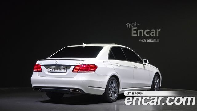 Mercedes-Benz E-Class E220 CDI Avantgarde