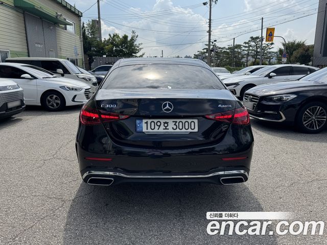 Mercedes-Benz C-Class C300 4MATIC AMG Line