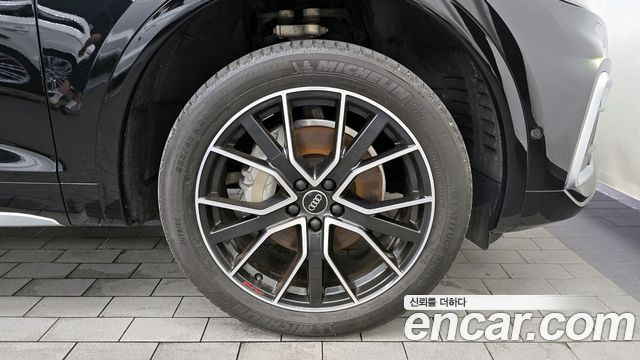 Audi Q5 45 TFSI Quattro Premium Sportback