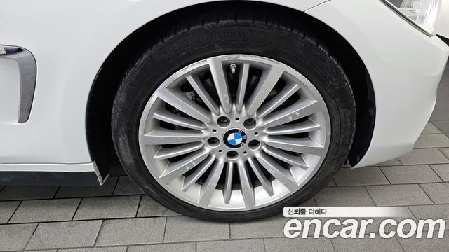 BMW 4-Series 420i Luxury GranCoupe