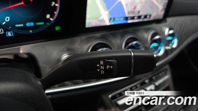 Mercedes-Benz E-Class E350 4MATIC AMG Line Edition