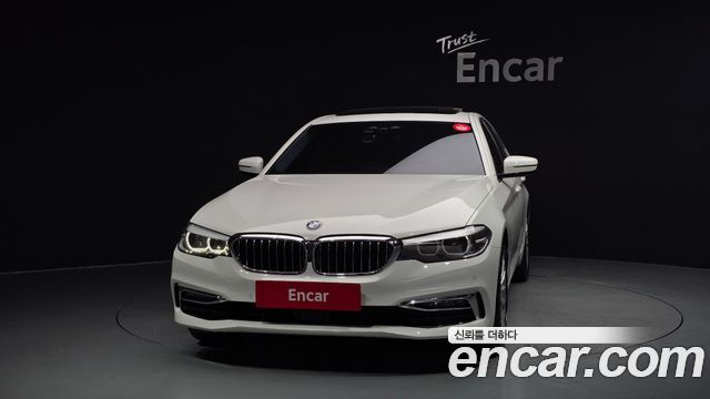 BMW 5-Series 530i Luxury Plus