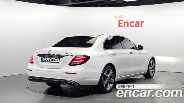 Mercedes-Benz E-Class E300 4MATIC AV Intelligent Drive