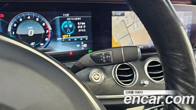 Mercedes-Benz E-Class E300 4MATIC AV Intelligent Drive