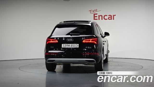 Audi Q5 45 TFSI Quattro Premium