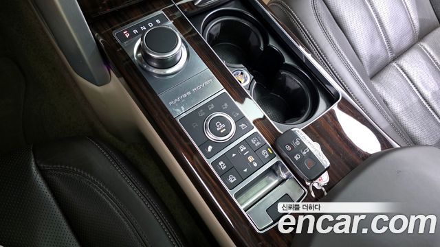 Land Rover Range Rover 4.4 SDV8 Vogue SE DIESEL