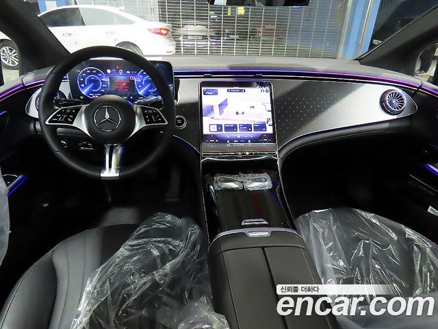 Mercedes-Benz EQE EQE350+
