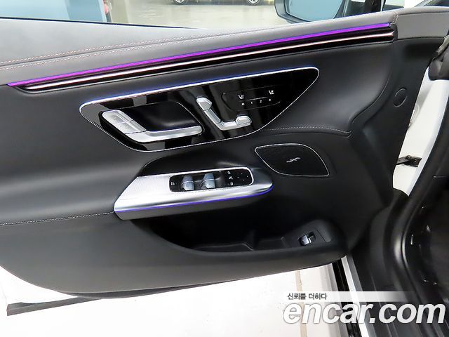 Mercedes-Benz EQE EQE350+