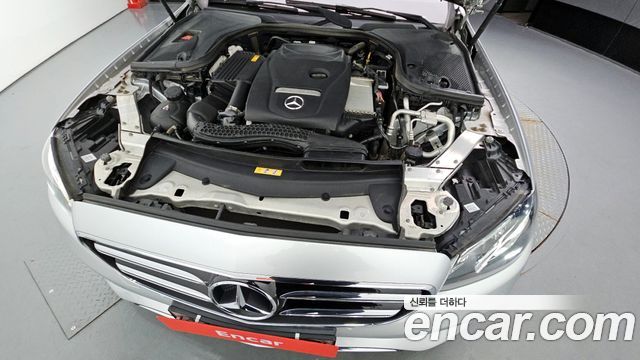 Mercedes-Benz E-Class E250 Avantgarde
