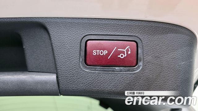 Mercedes-Benz GLA-Class GLA250 4MATIC