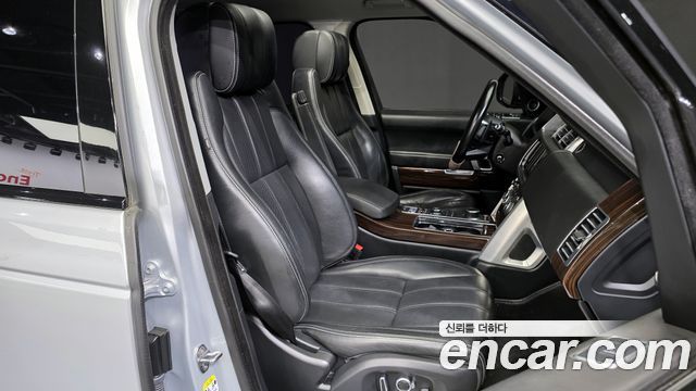 Land Rover Range Rover 4.4 SDV8 Vogue SE DIESEL