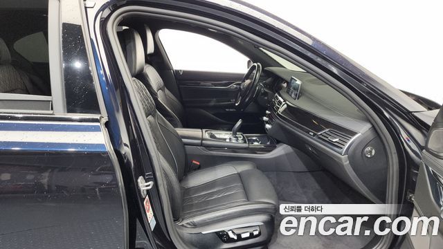 BMW 7-Series 740d xDrive M Sport