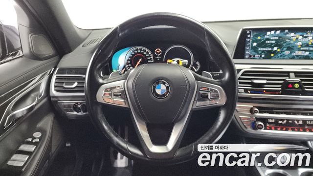 BMW 7-Series 740d xDrive M Sport