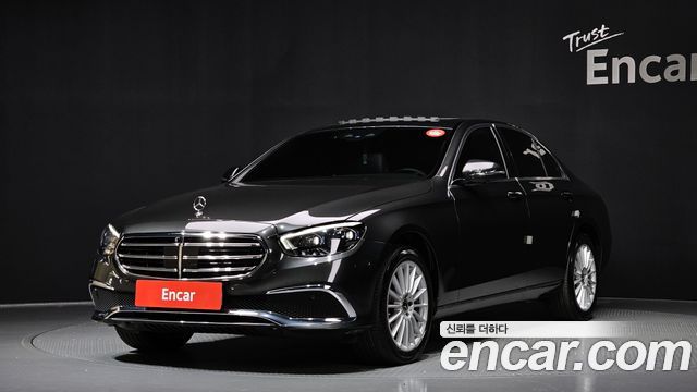 Mercedes-Benz E-Class E220d 4MATIC Exclusive