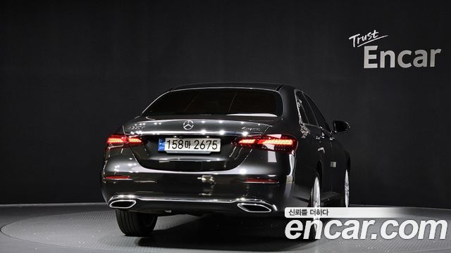 Mercedes-Benz E-Class E220d 4MATIC Exclusive