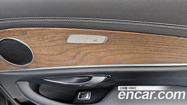 Mercedes-Benz E-Class E220d 4MATIC Exclusive