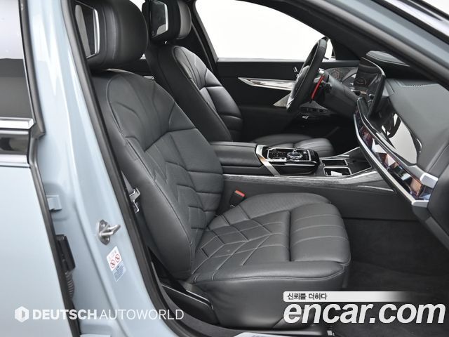BMW 7-Series 750e xDrive M Sport