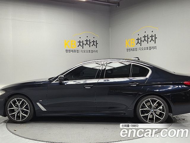 BMW 5-Series 530i M Sport Package