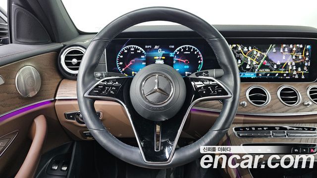 Mercedes-Benz E-Class E300e 4MATIC Exclusive