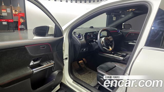 Mercedes-Benz GLA-Class GLA250 4MATIC