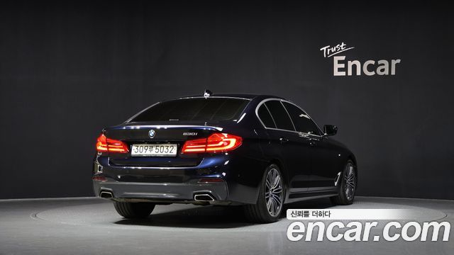 BMW 5-Series 530i M Sport Package Plus