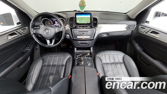 Mercedes-Benz GLE-Class GLE350 d 4MATIC