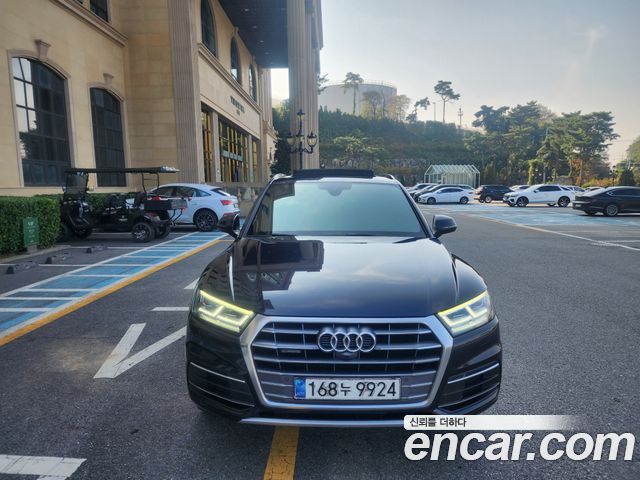 Audi Q5 45 TFSI Quattro Premium