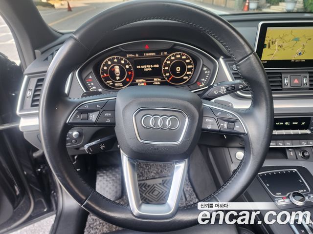 Audi Q5 45 TFSI Quattro Premium