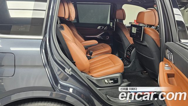 BMW X7 xDrive 40i M Sport 6STR