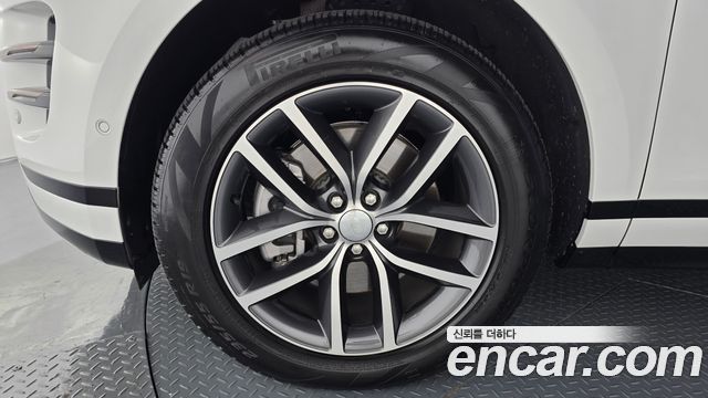 Land Rover Range Rover Evoque P250 Dynamic SE