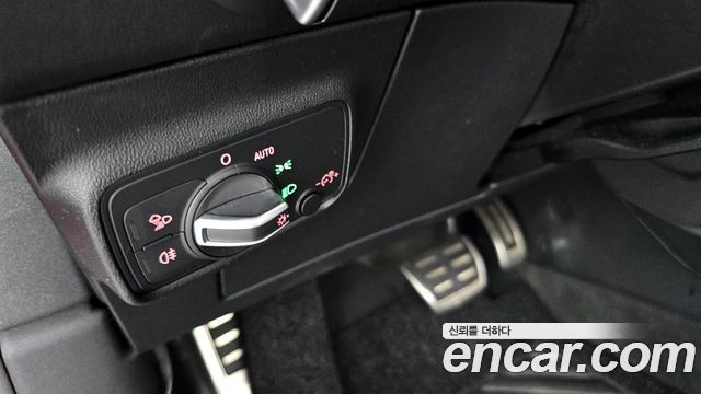 Audi TT Roadster 45 TFSI Quattro