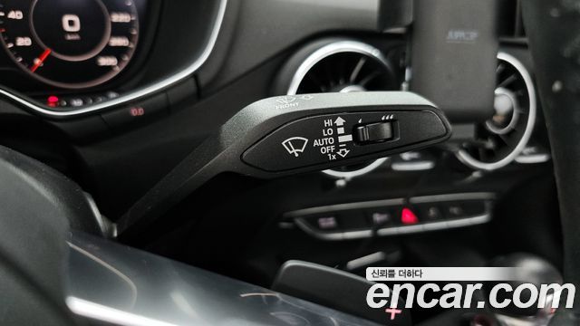 Audi TT Roadster 45 TFSI Quattro