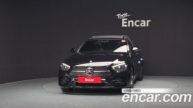 Mercedes-Benz E-Class E350 4MATIC AMG Line