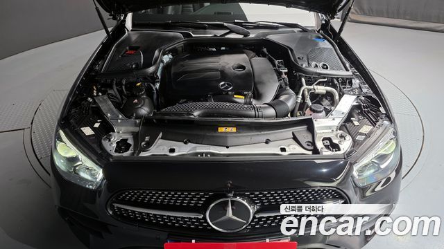 Mercedes-Benz E-Class E350 4MATIC AMG Line