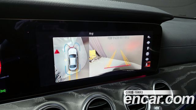 Mercedes-Benz E-Class E350 4MATIC AMG Line