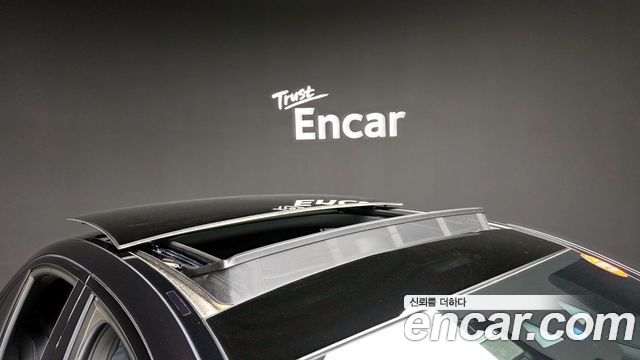 Mercedes-Benz E-Class E350 4MATIC AMG Line