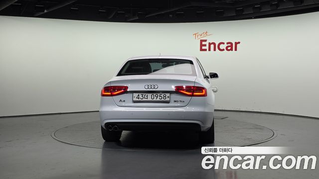 Audi A4 30 TDI