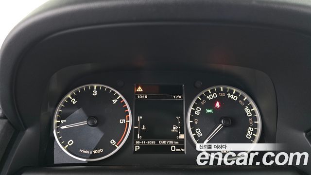 Land Rover Discovery 3.0 SDV6 SE