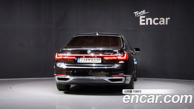 BMW 7-Series 730Ld xDrive Design Pure Excellence