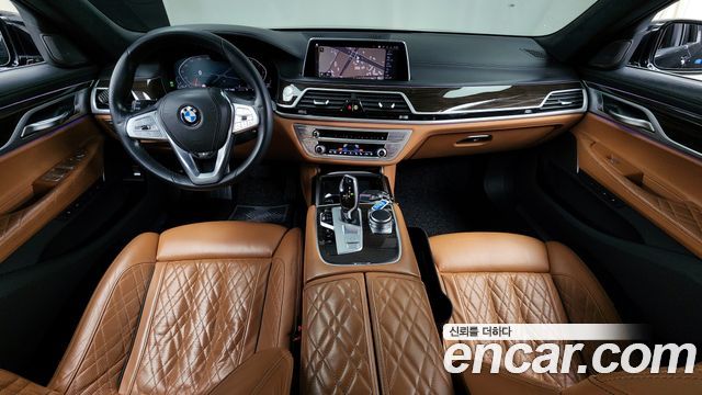 BMW 7-Series 730Ld xDrive Design Pure Excellence