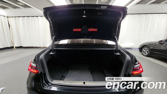 BMW 7-Series 730Ld xDrive Design Pure Excellence