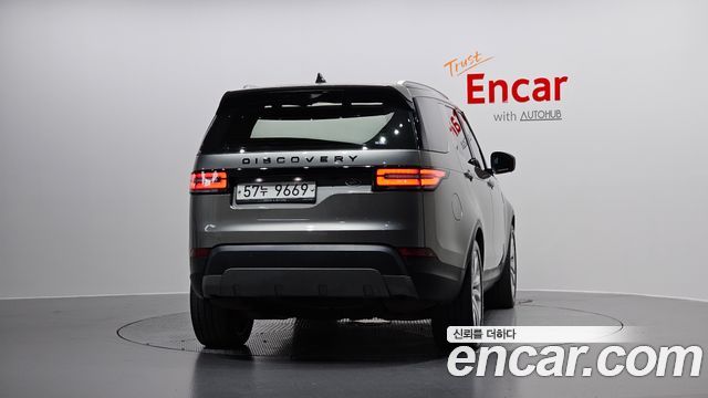 Land Rover Discovery 3.0 TD6 First Edition
