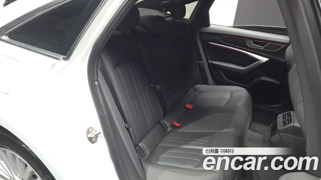 Audi A6 45 TFSI Quattro Premium