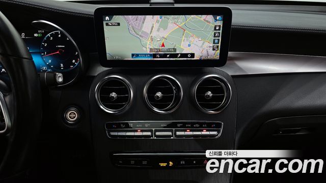 Mercedes-Benz GLC-Class GLC300 4MATIC