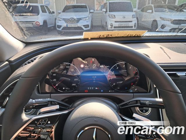 Mercedes-Benz E-Class E200 Avantgarde