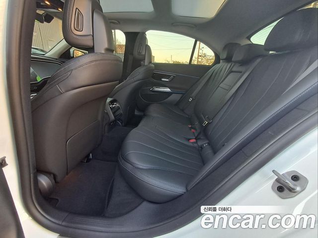 Mercedes-Benz E-Class E200 Avantgarde